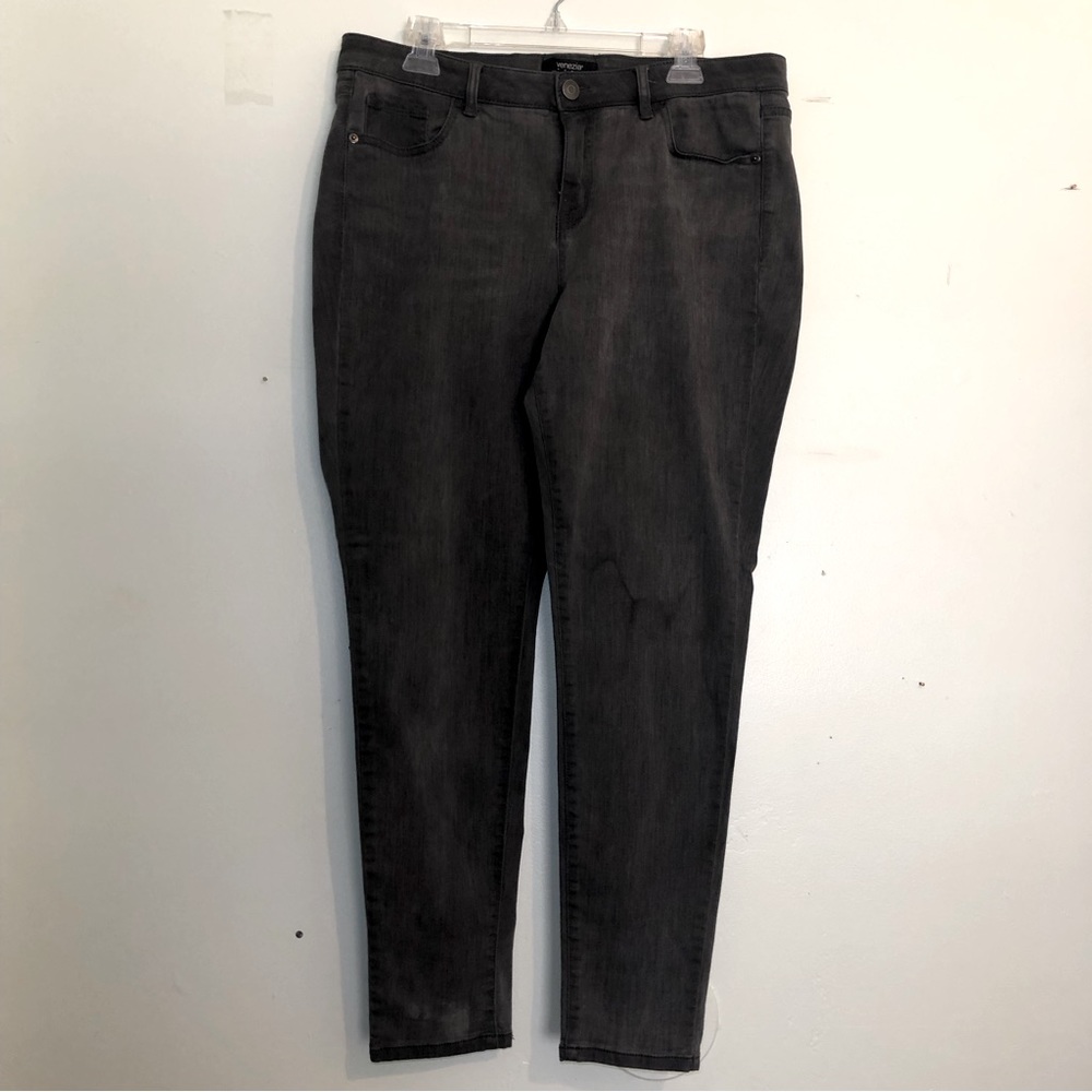 Venezia Gray Tight Fit Jeans with Tapered Leg, size 16